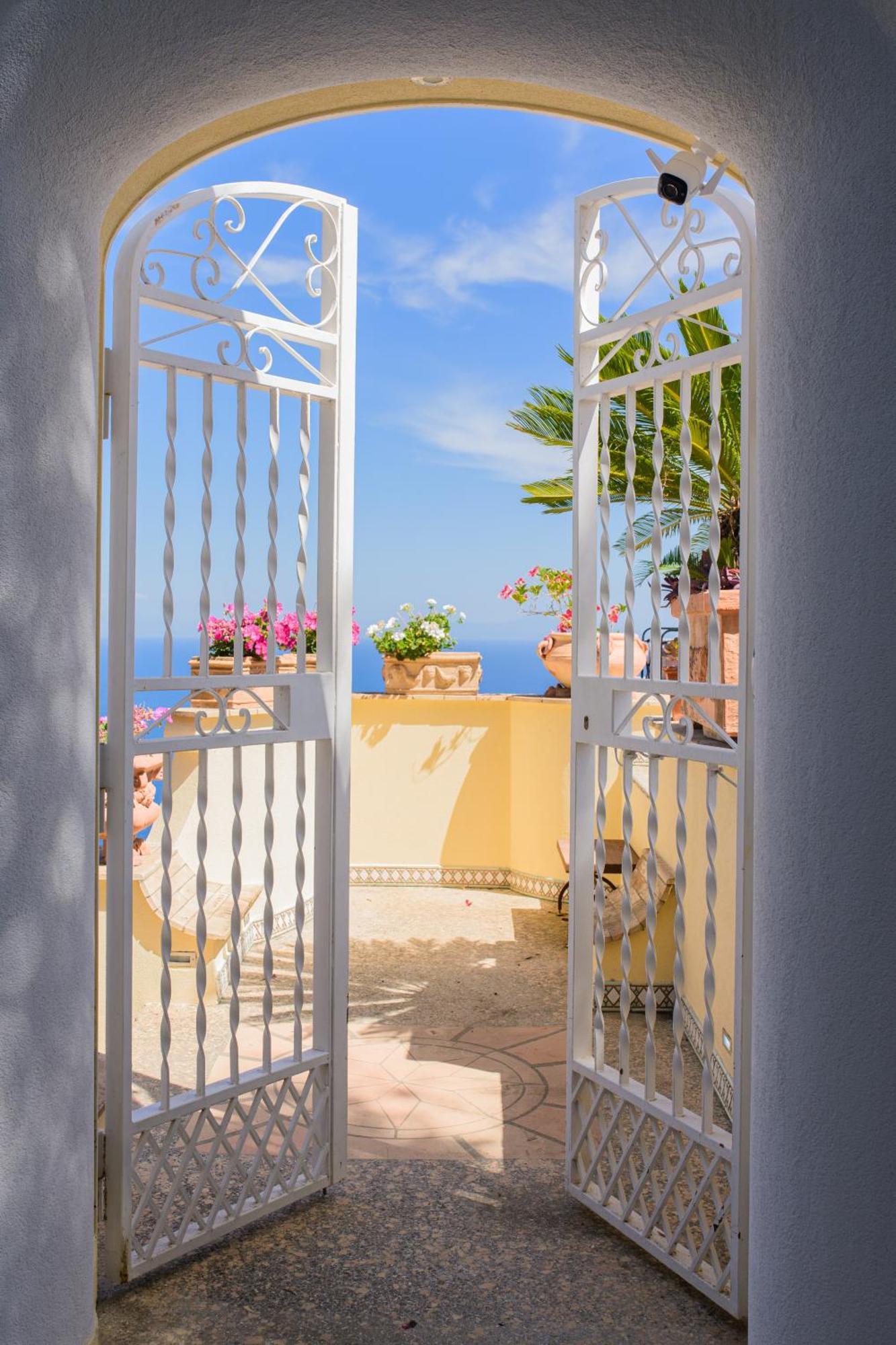 Villa Cristina -No Steps-Amalfi Coast Views -Hot Tube 普莱亚诺 外观 照片